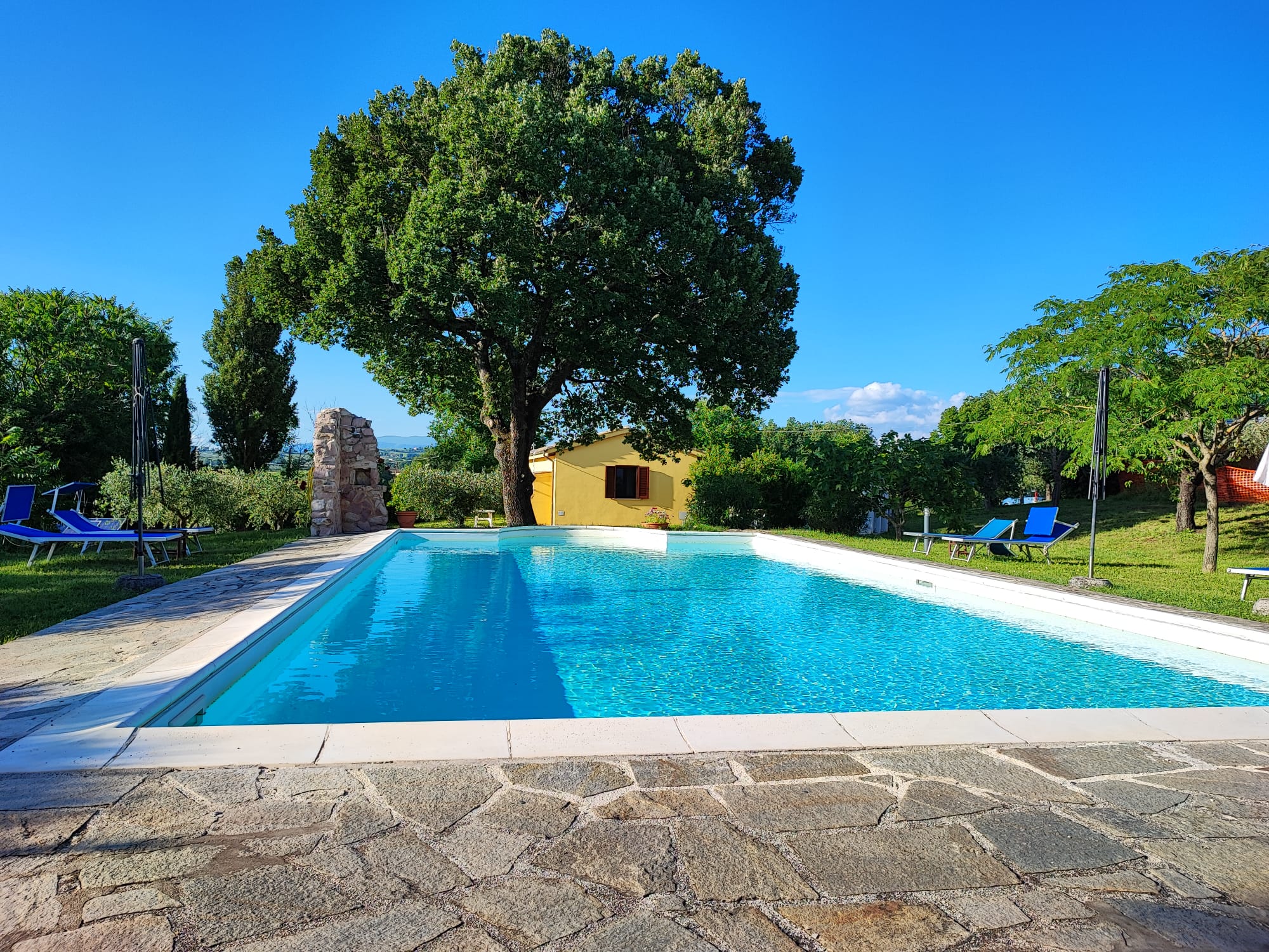 CASA QUERCIA VISTA DA PISCINA